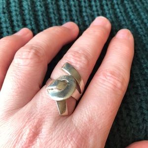 Sterling silver contemporary style ring